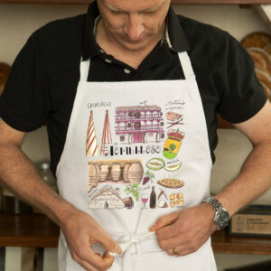 Delantal con un diseño artesanal dedicado a Tomelloso (Ciudad Real).