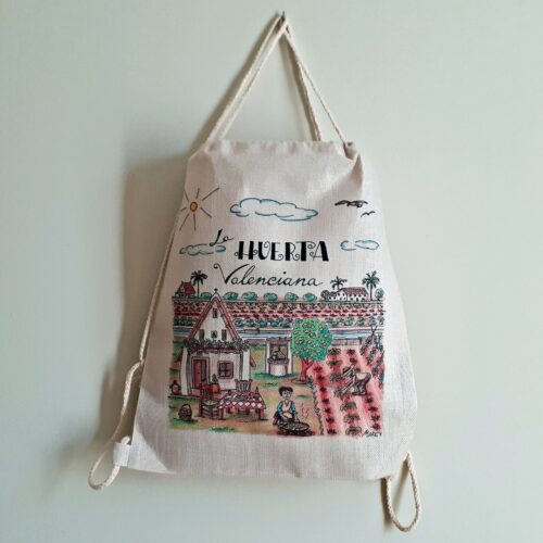 Mochila con una ilustración artesanal dedicada a la huerta valenciana