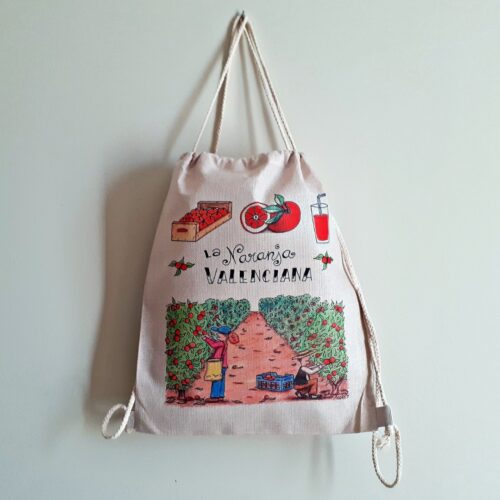 Mochila con una ilustración artesanal dedicada a la naranja valenciana.