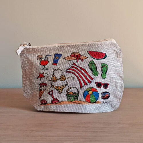 Neceser o portatodo con un diseño artesanal dedicado al verano