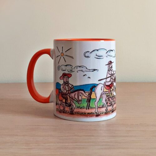 Taza de cerámica de colores con una ilustración artesanal dedicada a Don Quijote de La Mancha vista trasera