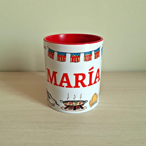 Taza de cerámica de colores con una ilustración artesanal dedicada a las Fallas de Valencia vista lateral.